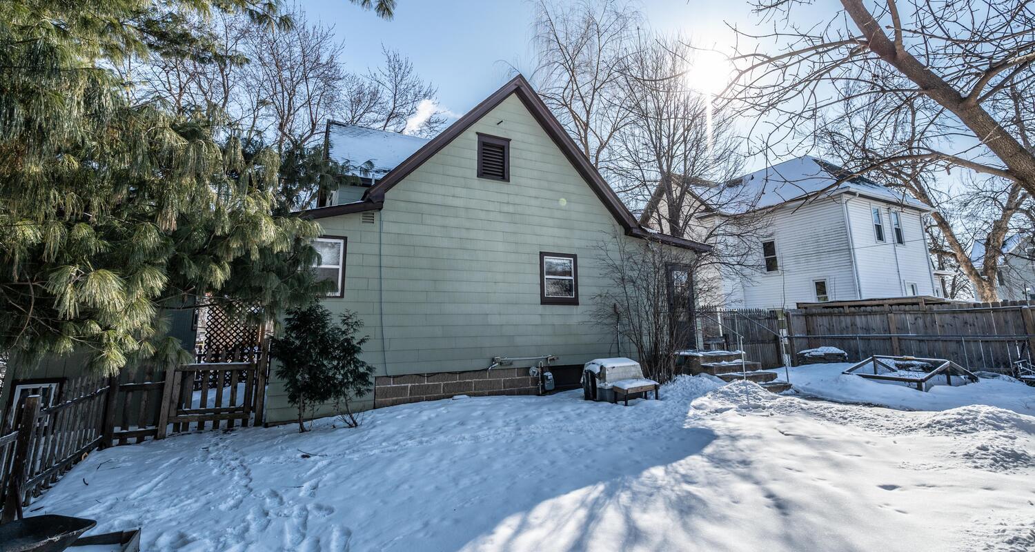 23345 Water Street Hampton, MN 55031 - Photo 4 of 39