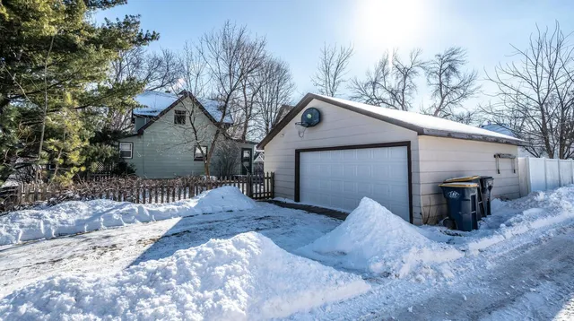 $299,900 | 23345 Water Street, Hampton, MN 55031