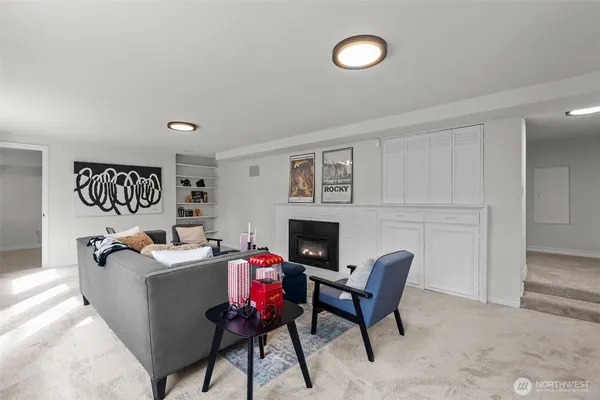 $2,425,000 | 4181 42nd Avenue Northeast, Seattle, WA 98105