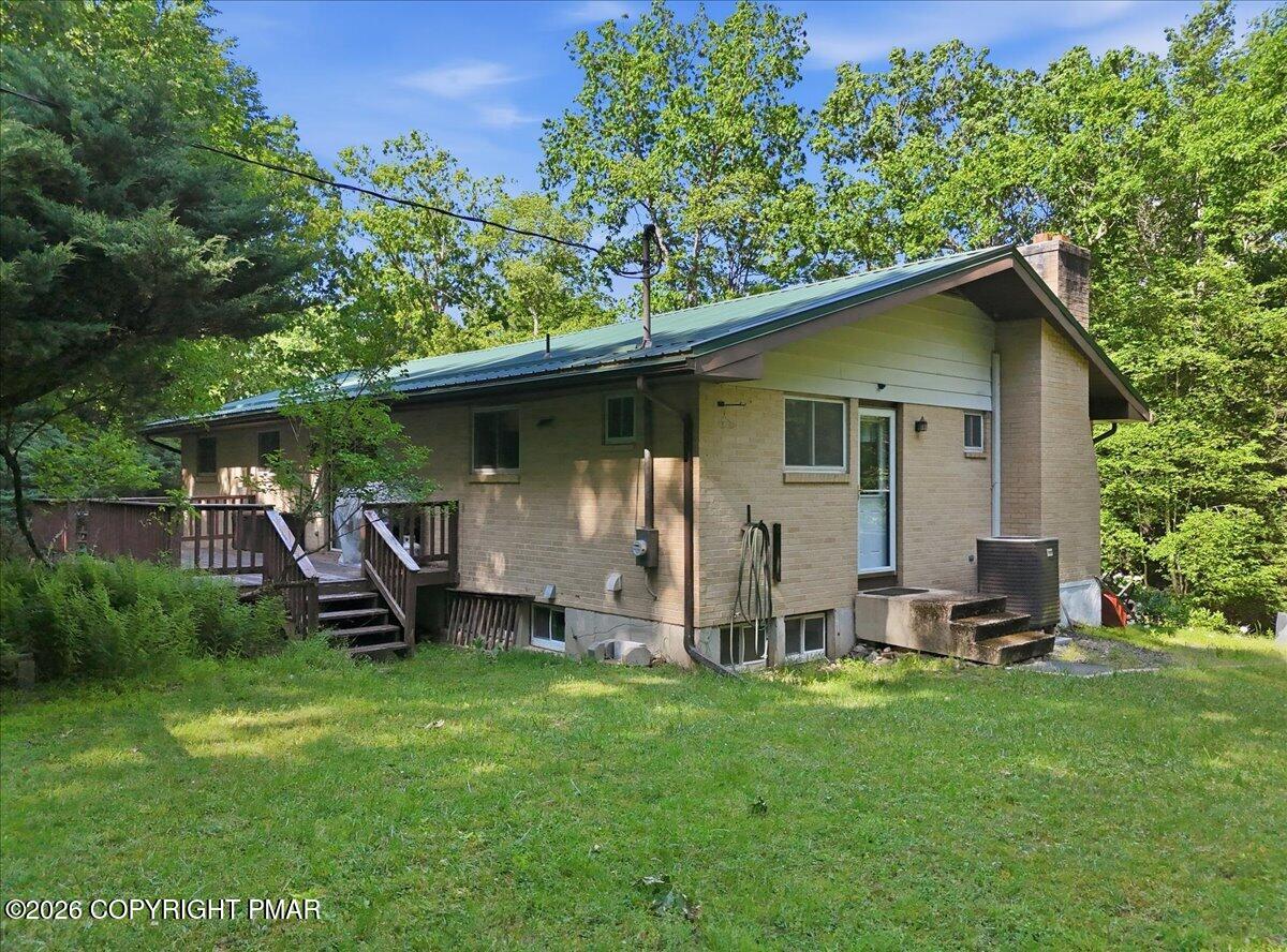 8188 Oak Ridge Lane Cresco, PA 18326 - Photo 39 of 52 53-053_dji_fly_20260609_160730_0580_1781