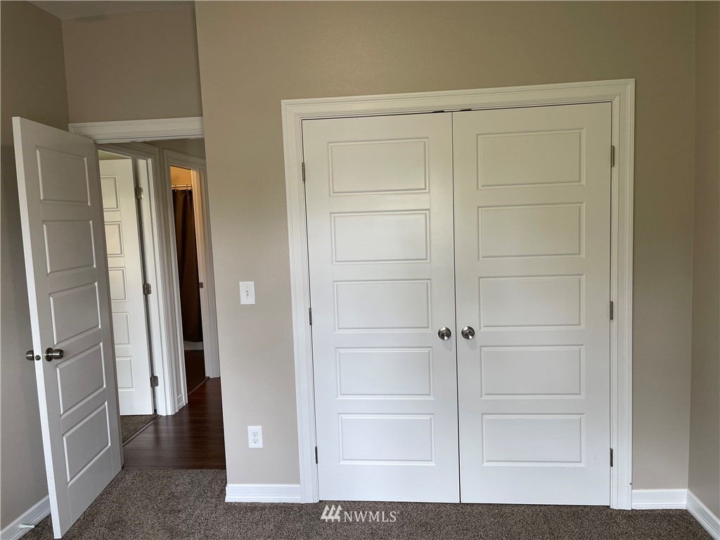 3712 Russell Road Centralia, WA 98531 - Photo 22 of 38 Gallery Image 22
