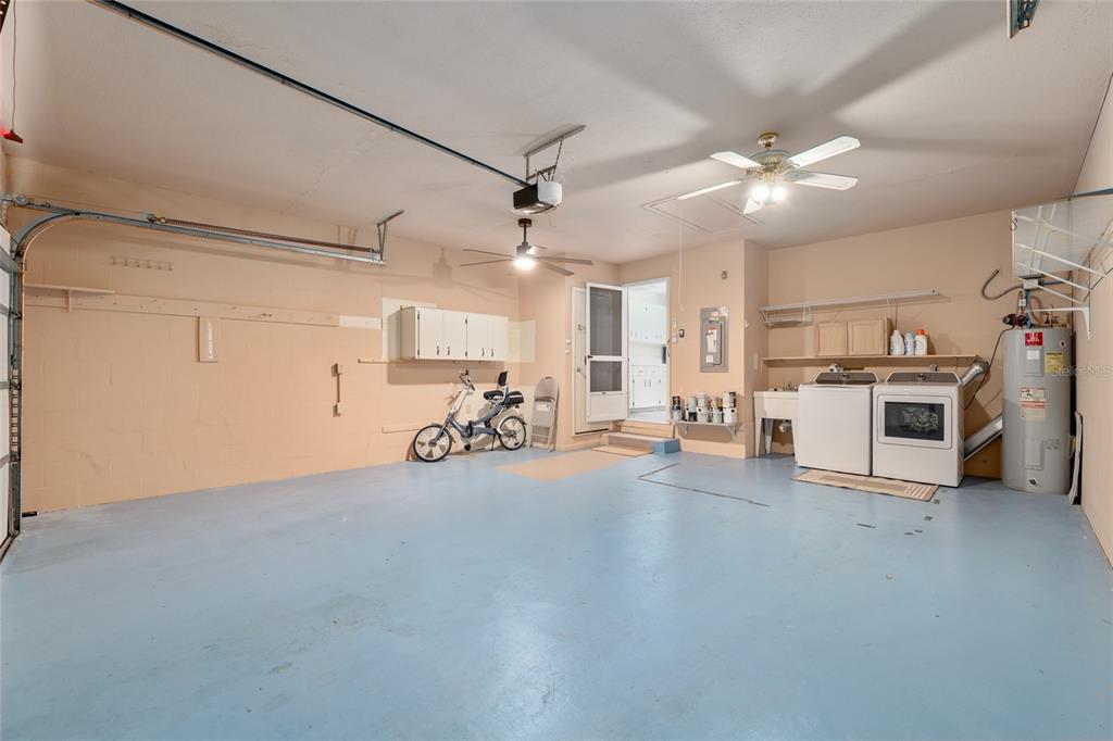 8891 Southwest 96th Lane, Unit A Ocala, FL 34481 - Photo 34 of 37