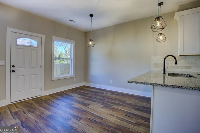 $1,750 | 523 East Chappell Street, Griffin, GA 30223