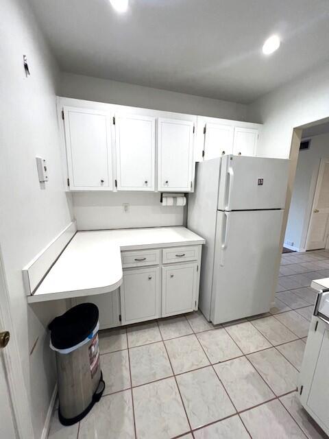 6800 Northeast 22nd Way, Unit 2132 Fort Lauderdale, FL 33308 - Photo 8 of 26 a utility room with dryer and washer