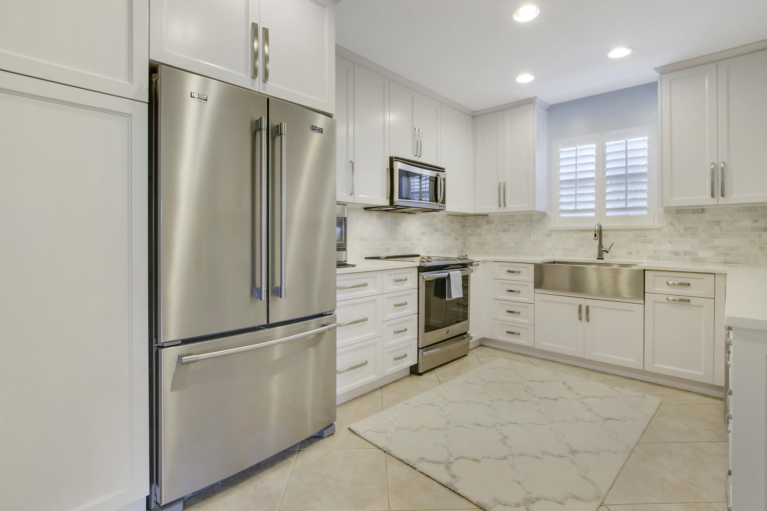 985 Laurel Road North Palm Beach, FL 33408 - Photo 17 of 33 17