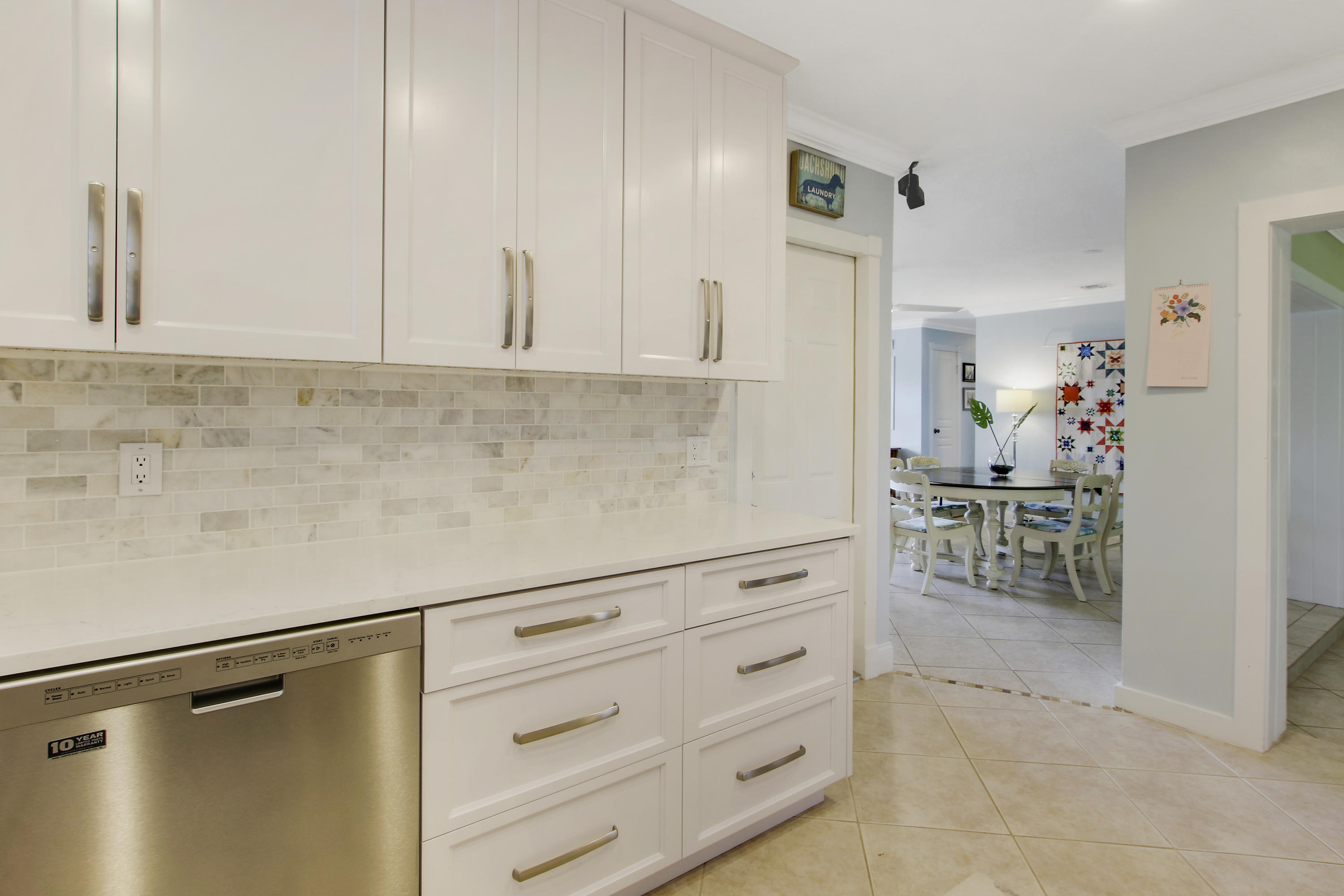 985 Laurel Road North Palm Beach, FL 33408 - Photo 20 of 33 21