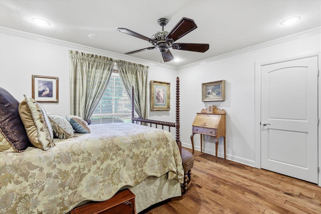 9229 Hub Clark Road Pilot Point, TX 76258 - Photo 22 of 35 Gallery Image 22