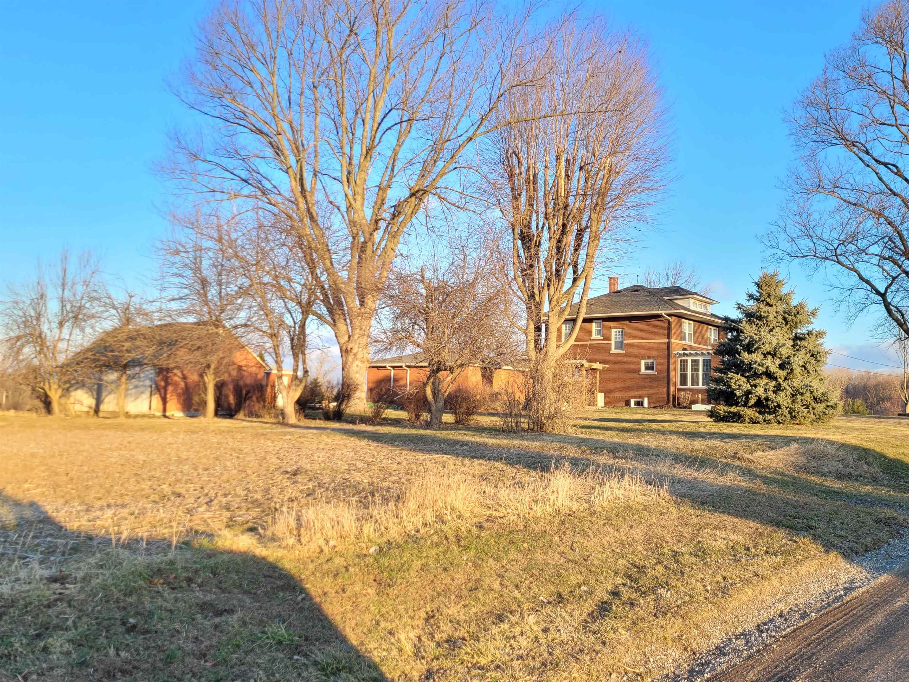 59589 Grass Road Mishawaka, IN 46544 - Photo 2 of 31 Gallery Image 2