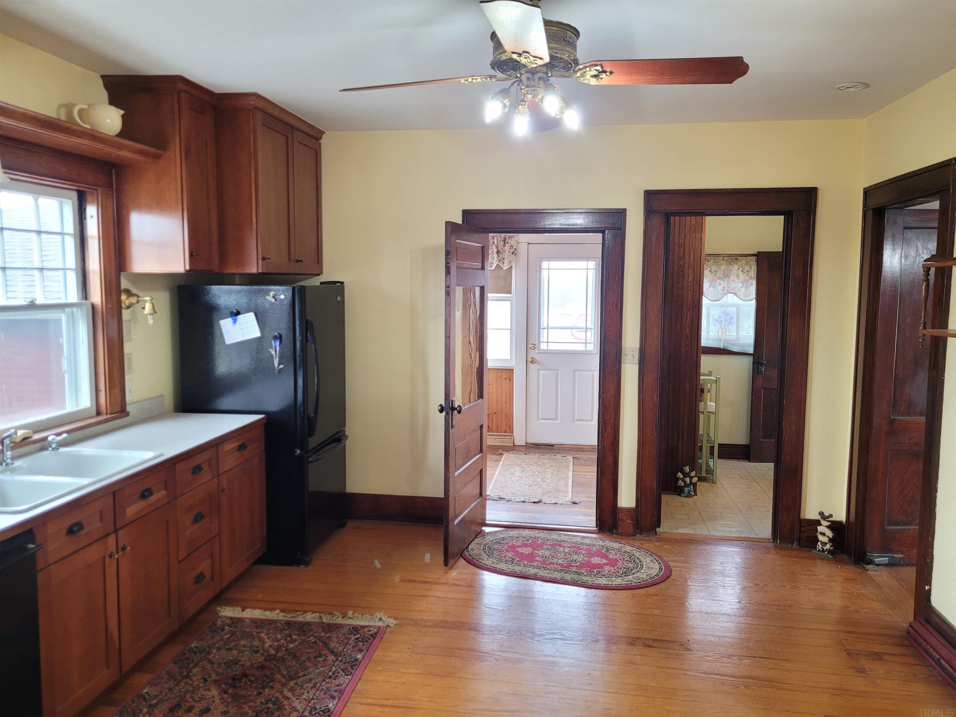 59589 Grass Road Mishawaka, IN 46544 - Photo 6 of 31 Gallery Image 6