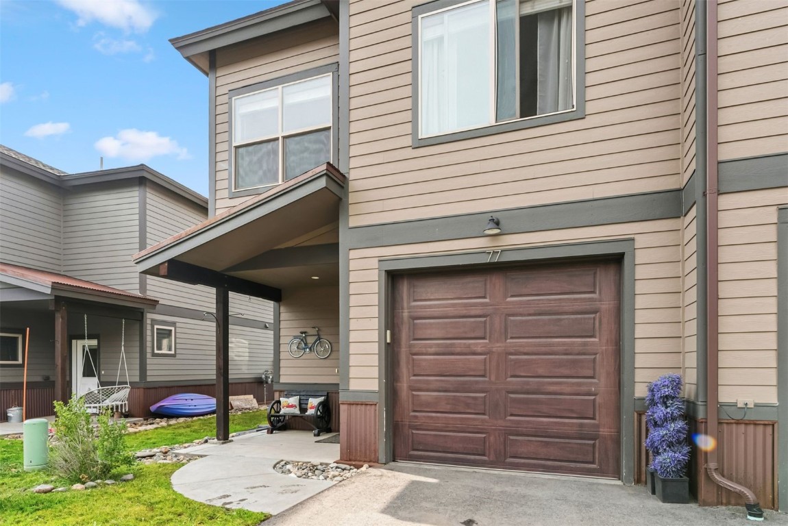 77 Wayback Drive, Unit 77 Keystone, CO 80435 - Photo 33 of 35 a front view of a house