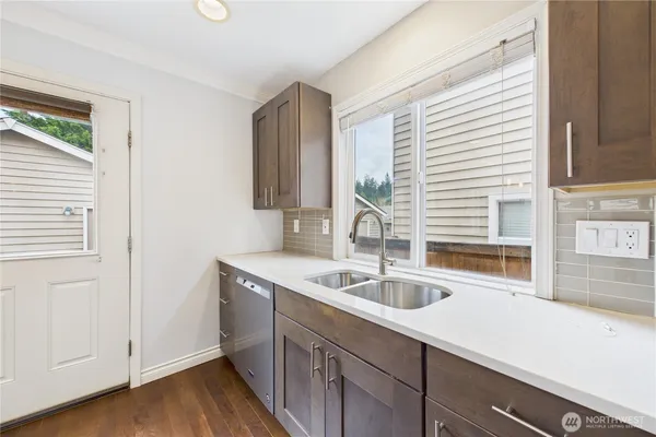 $3,650 | 10159 223rd Place Northeast, Redmond, WA 98053