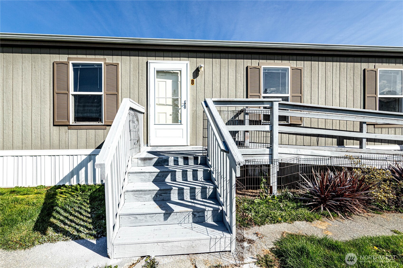 491 Mill Road, Unit 8 Sequim, WA 98382 - Photo 5 of 37