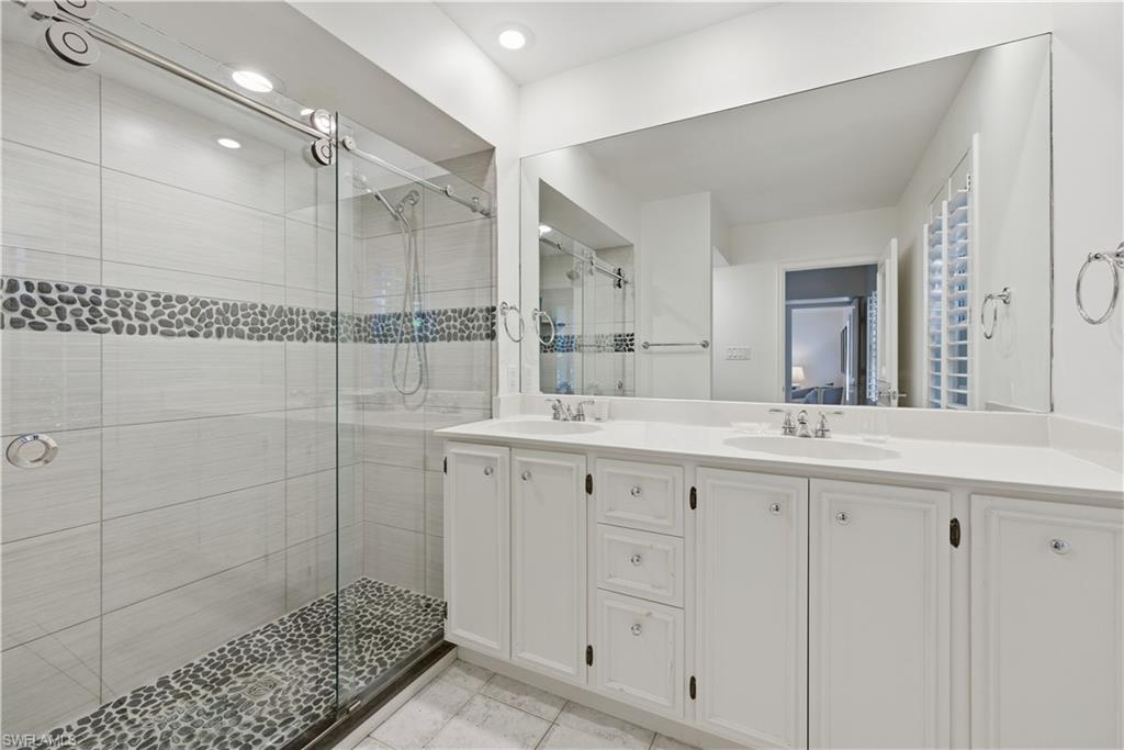 2700 Lantern Lane Naples, FL 34102 - Photo 31 of 49
