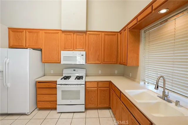 $560,000 | 6625 River Mesa Drive, Riverbank, CA 95367