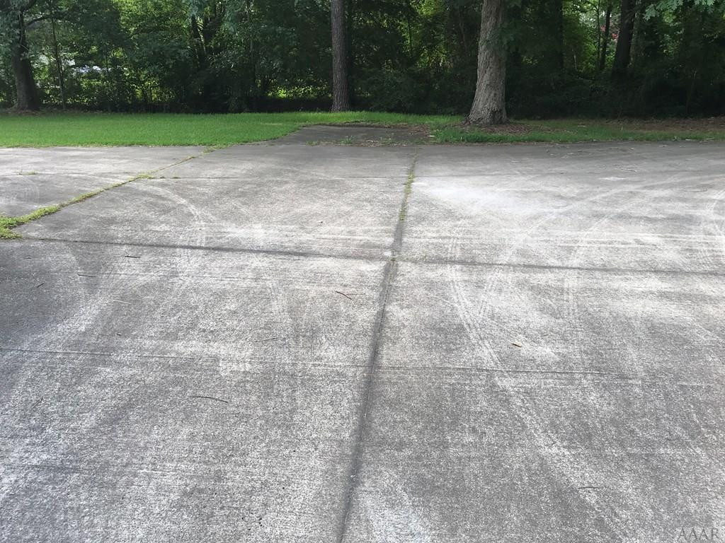 1253 Northside Road Elizabeth City, NC 27909 - Photo 23 of 24 Extra paved parking