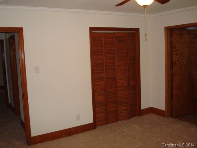 503 Park Road Dallas, NC 28034 - Photo 10 of 23 Gallery Image 10