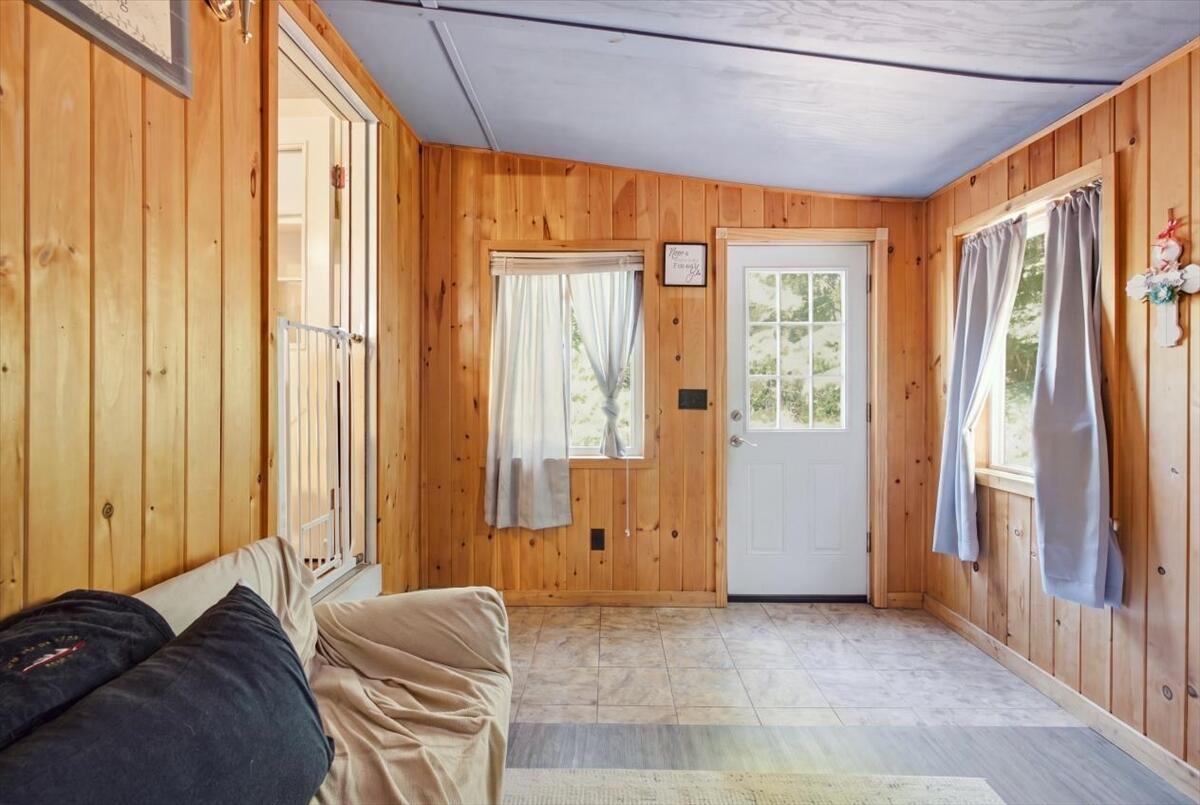 17 Rolfe Circle Gardiner, ME 04345 - Photo 27 of 52 50-DSC09025_reedit_3d09747d
