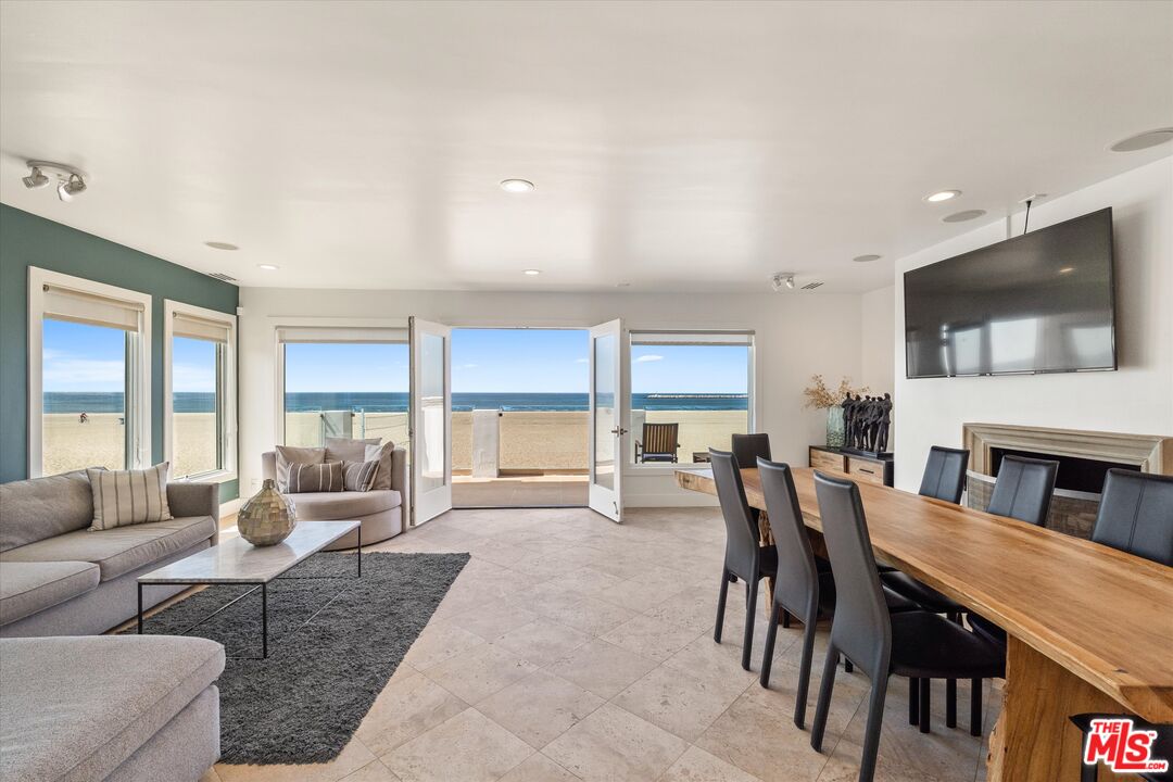 6419 Ocean Front Walk Playa del Rey, CA 90293 - Photo 22 of 54
