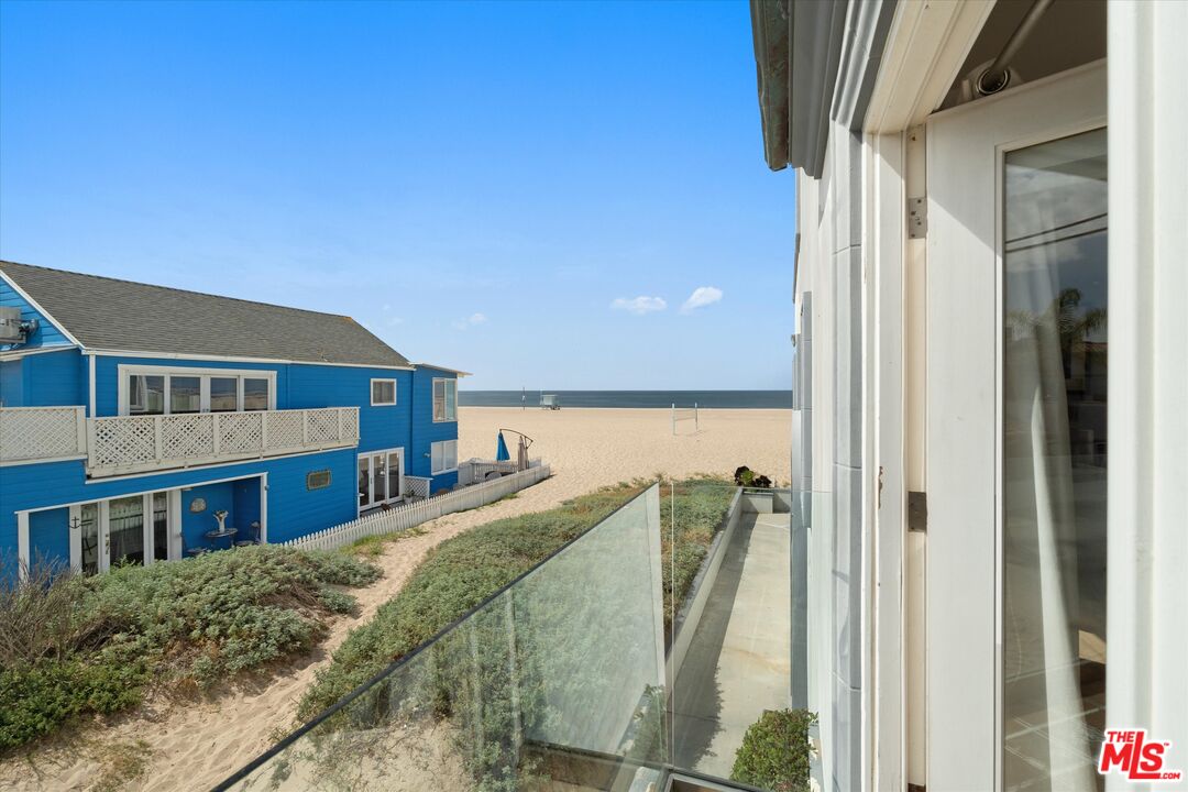 6419 Ocean Front Walk Playa del Rey, CA 90293 - Photo 29 of 57