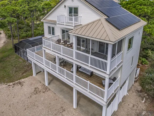 $1,290,000 | 1604 Ivy Way, Eastpoint, FL 32328