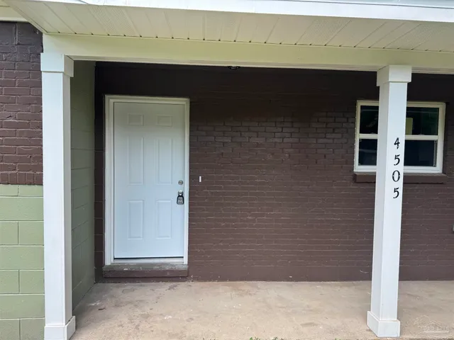 a view of outdoor space