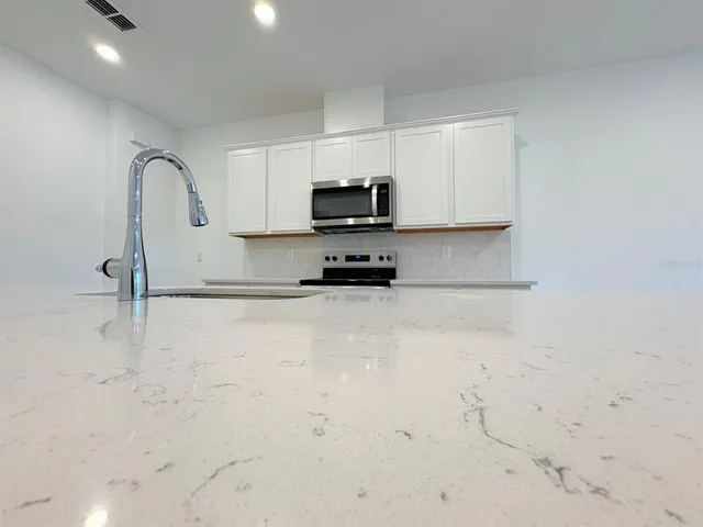 $2,580 | 11224 Blue Bay Drive, Orlando, FL 32832