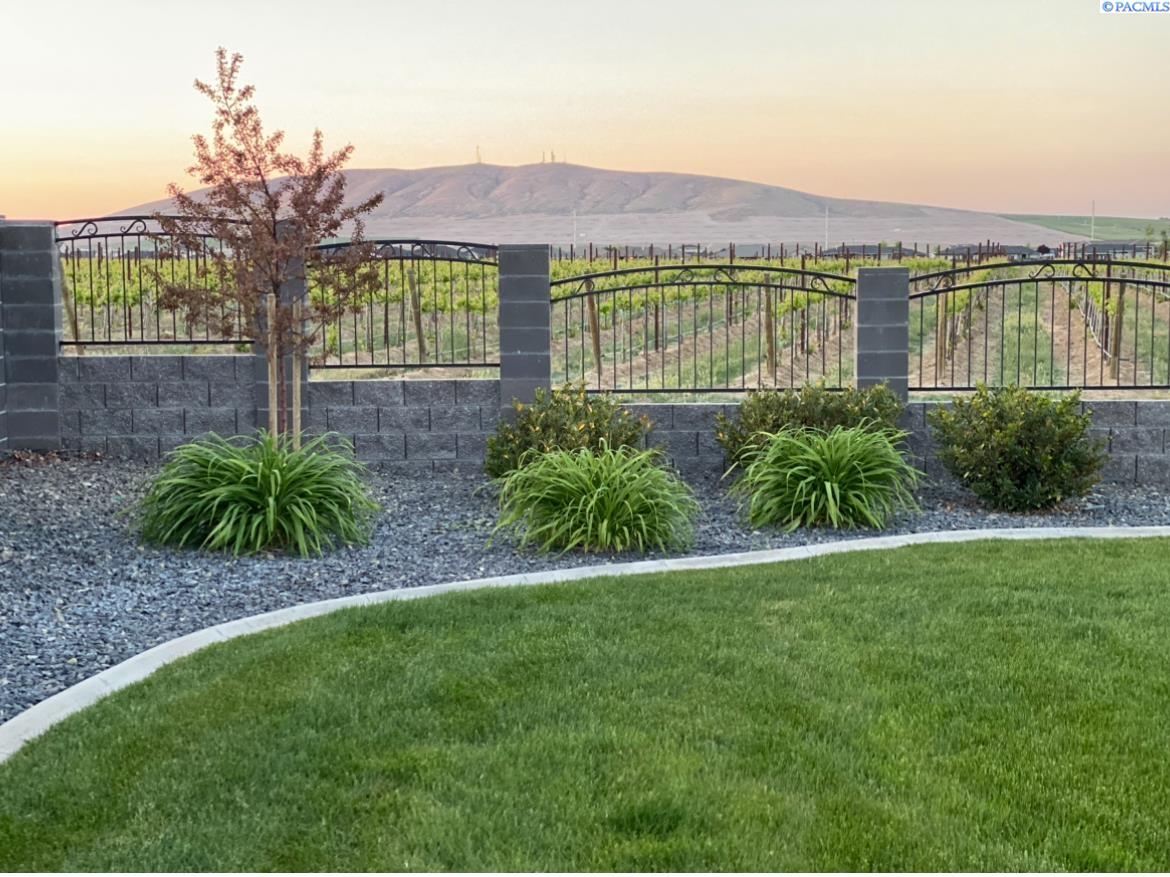 84506 Wallowa Road Kennewick, WA 99338 - Photo 37 of 37 Gallery Image 37