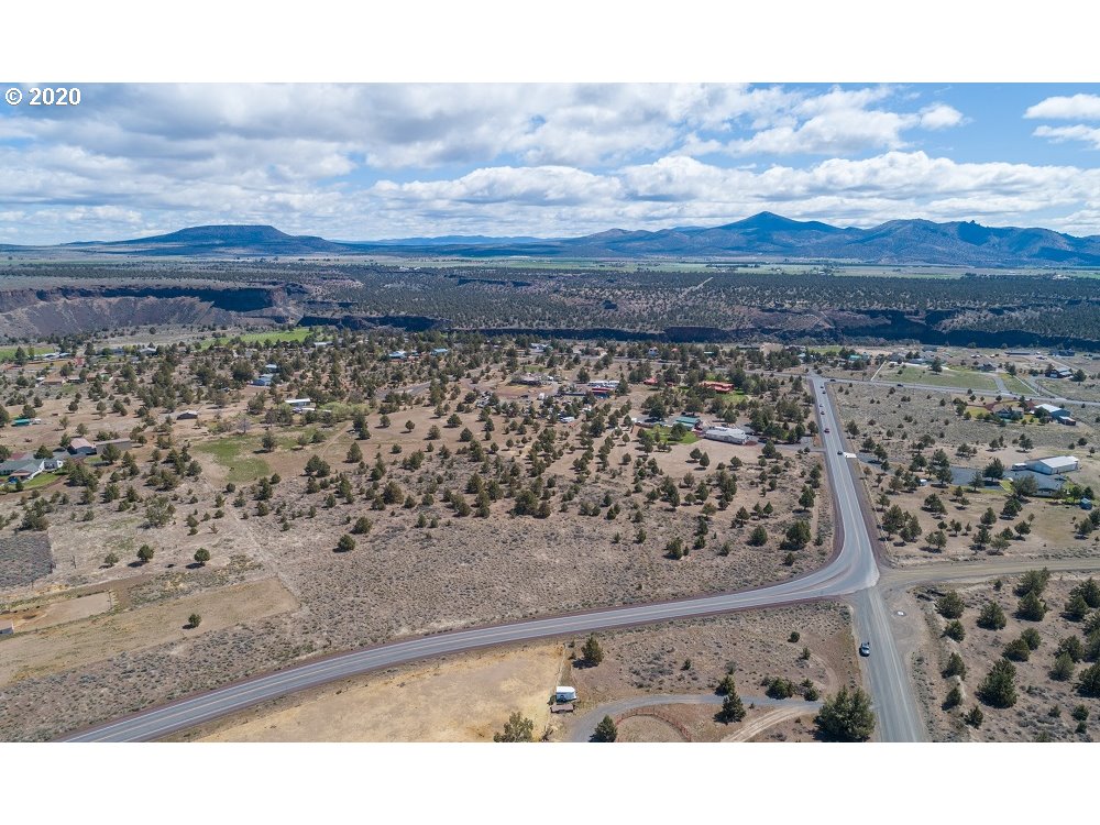 Southwest Mustang Road Terrebonne, OR 97760 - Photo 9 of 24 Gallery Image 9