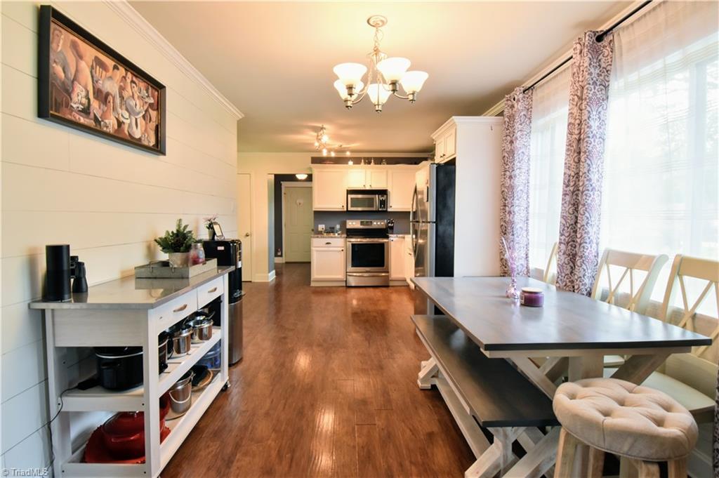 3413 Baxter Road Southeast Winston-Salem, NC 27107 - Photo 5 of 24 Gallery Image 5