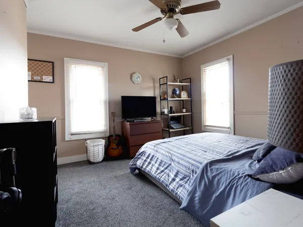 $269,000 | 404 North Prairie Avenue, Joliet, IL 60435