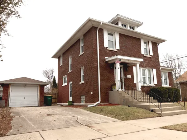 $269,000 | 404 North Prairie Avenue, Joliet, IL 60435