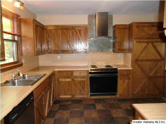 3596 Brookfield Road Birmingham, AL 35226 - Photo 7 of 31