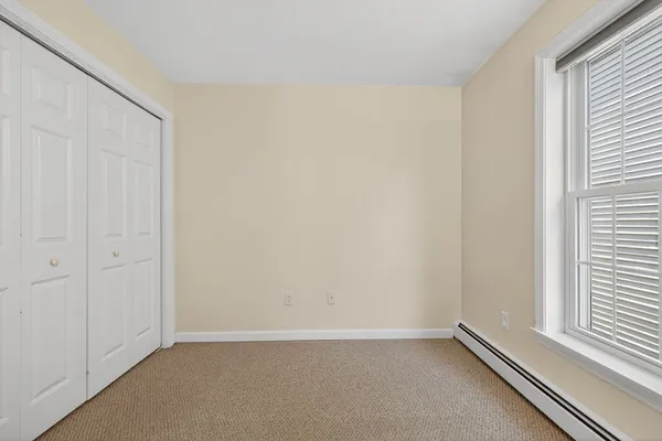 $599,999 | 2 Sterling Lane, Unit 2, Walpole, MA 02081