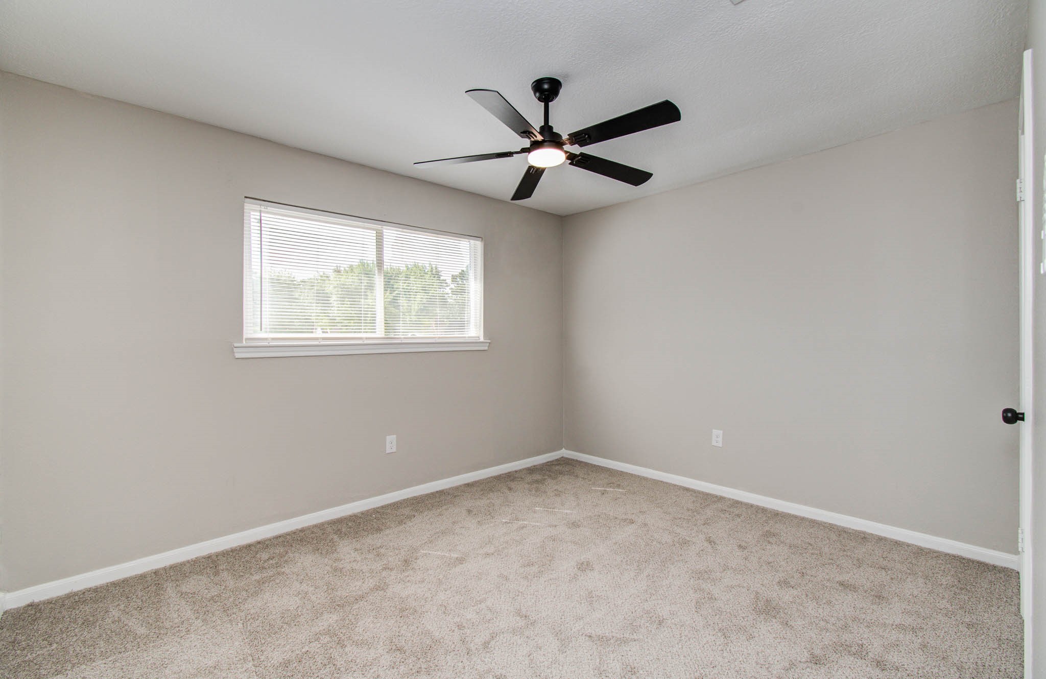 4735 Theall Road Houston, TX 77066 - Photo 37 of 46 Gallery Image 37
