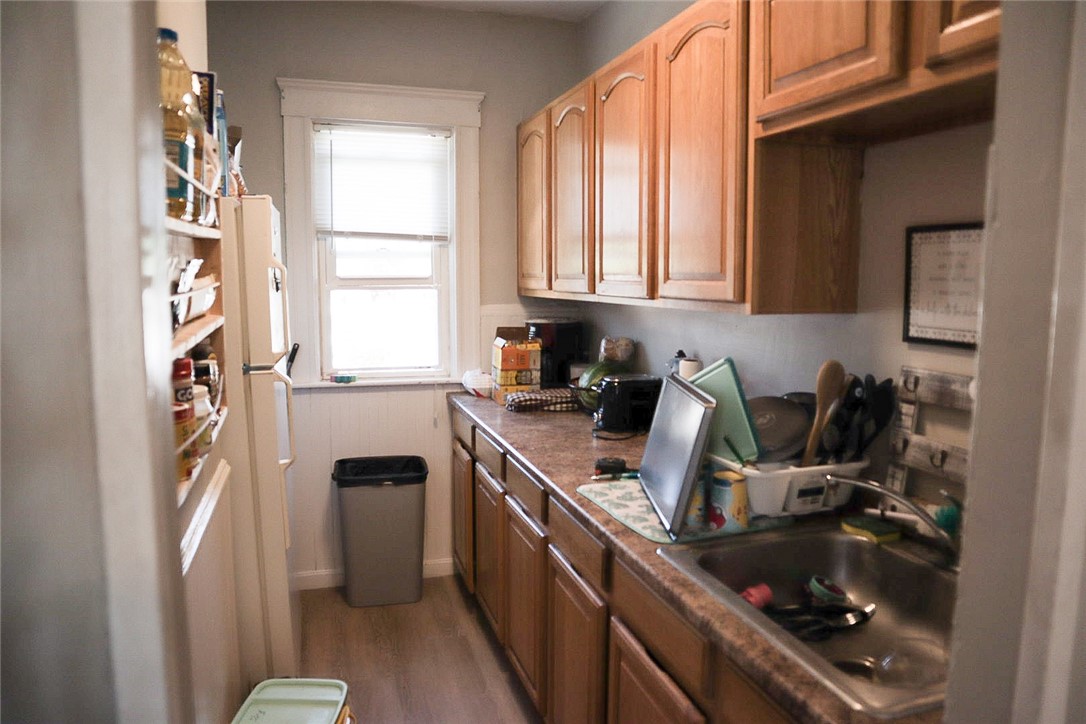 68 5th Avenue Woonsocket, RI 02895 - Photo 5 of 34