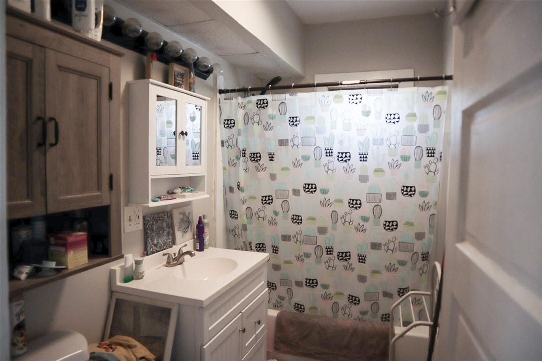 68 5th Avenue Woonsocket, RI 02895 - Photo 8 of 34