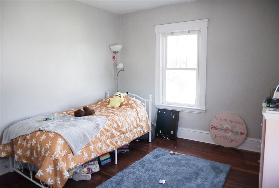 68 5th Avenue Woonsocket, RI 02895 - Photo 9 of 34