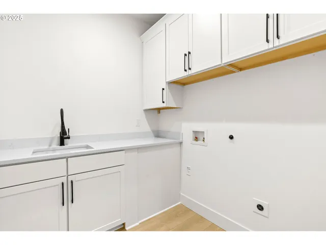 $599,900 | 234 Southeast 29th Street, Gresham, OR 97080