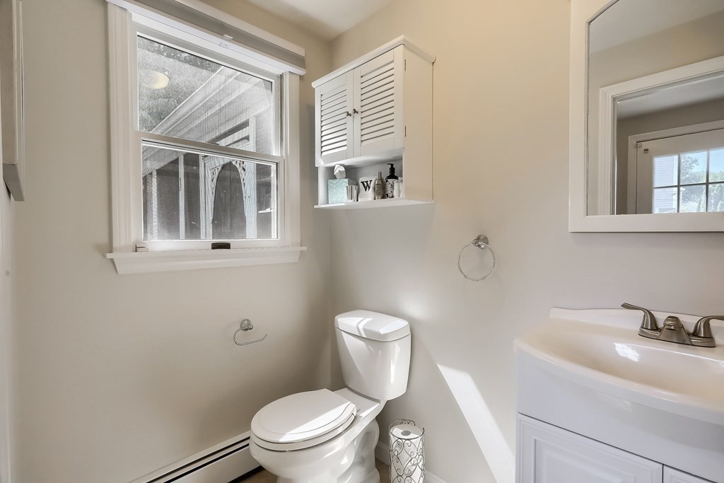 2 Whitewood Road Milford, MA 01757 - Photo 20 of 38 Gallery Image 20