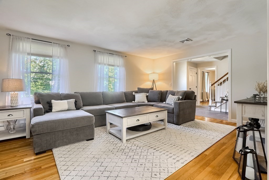 2 Whitewood Road Milford, MA 01757 - Photo 4 of 38 Gallery Image 4