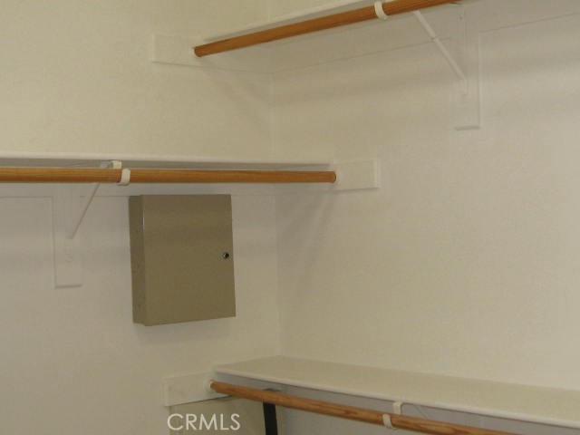 19 Coriander Irvine, CA 92603 - Photo 25 of 40 a close up of a shower