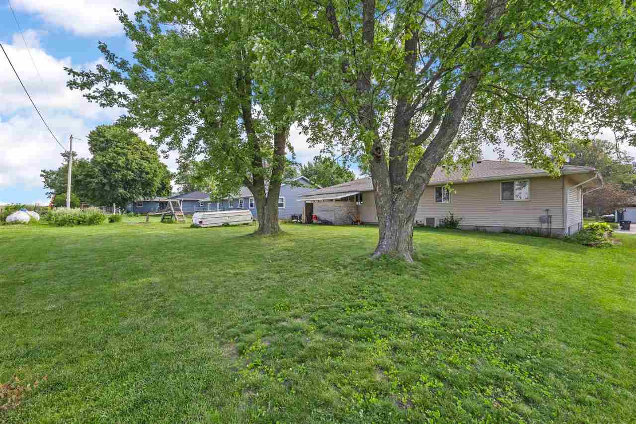 110 Locust Street Bennett, IA 52721 - Photo 25 of 37 Gallery Image 25