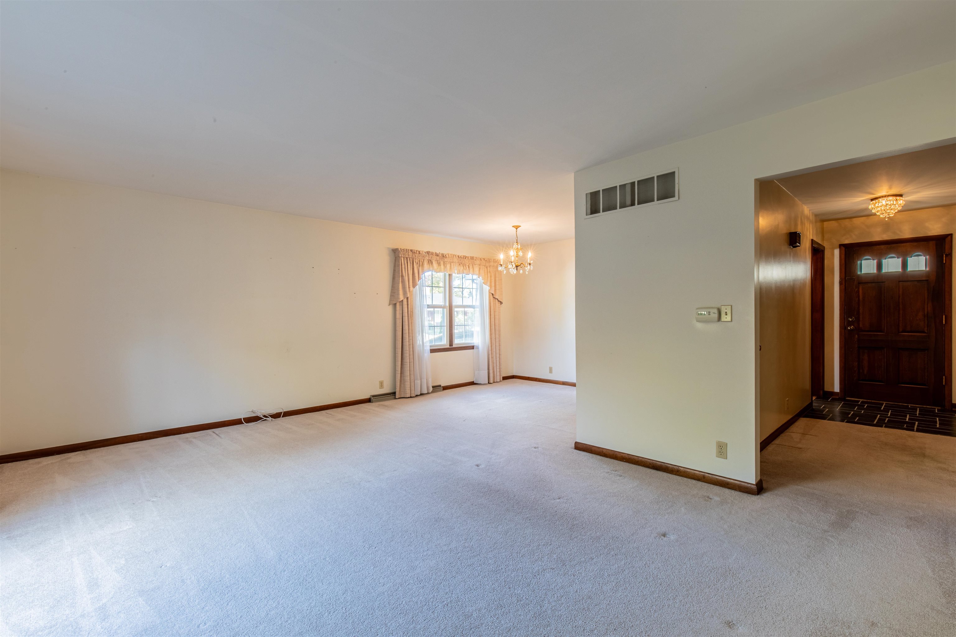 1403 Timothee Lane Mendota, IL 61342 - Photo 6 of 29