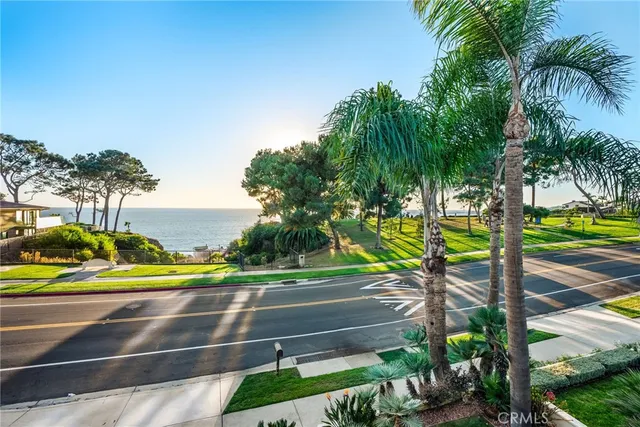 $5,190,000 | 35002 Camino Capistrano, Dana Point, CA 92624