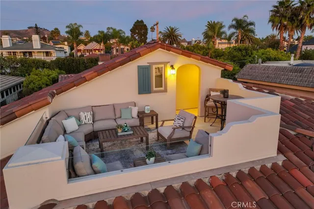 $5,190,000 | 35002 Camino Capistrano, Dana Point, CA 92624
