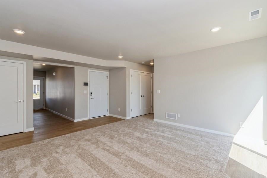 792 Brook Ridge Avenue North Liberty, IA 52317 - Photo 4 of 32 Gallery Image 4