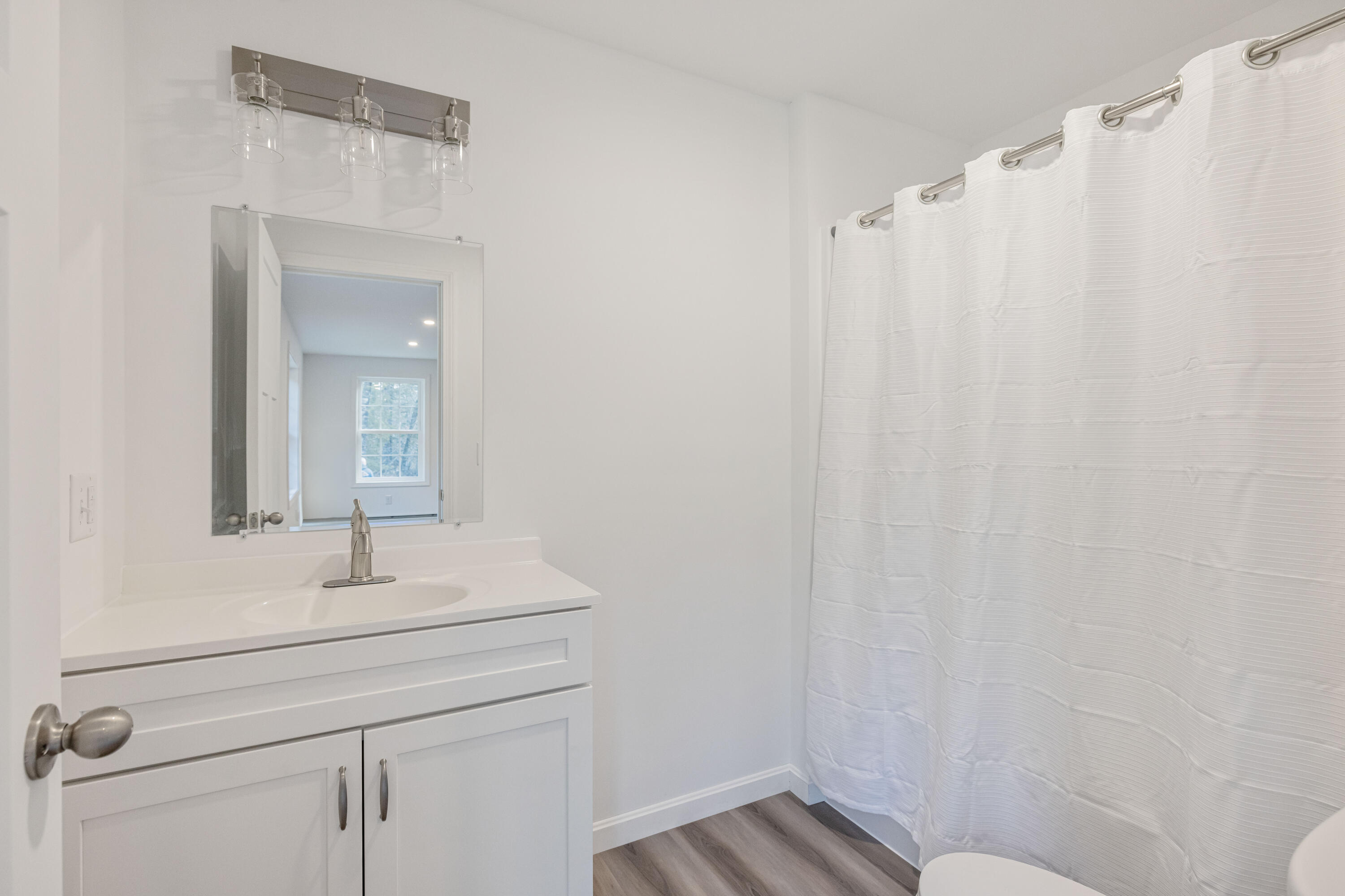513 South Road Parsonsfield, ME 04047 - Photo 17 of 31 Bath