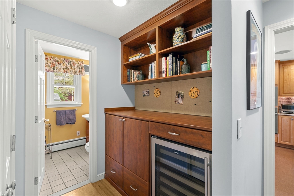 30 Thompson Road Marblehead, MA 01945 - Photo 17 of 41