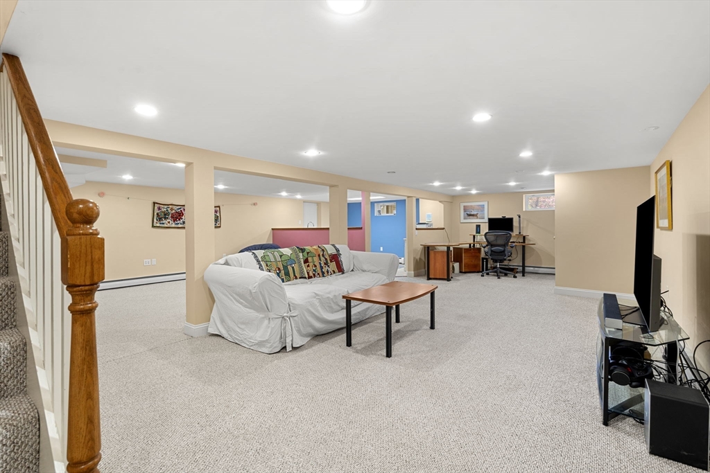 30 Thompson Road Marblehead, MA 01945 - Photo 31 of 41