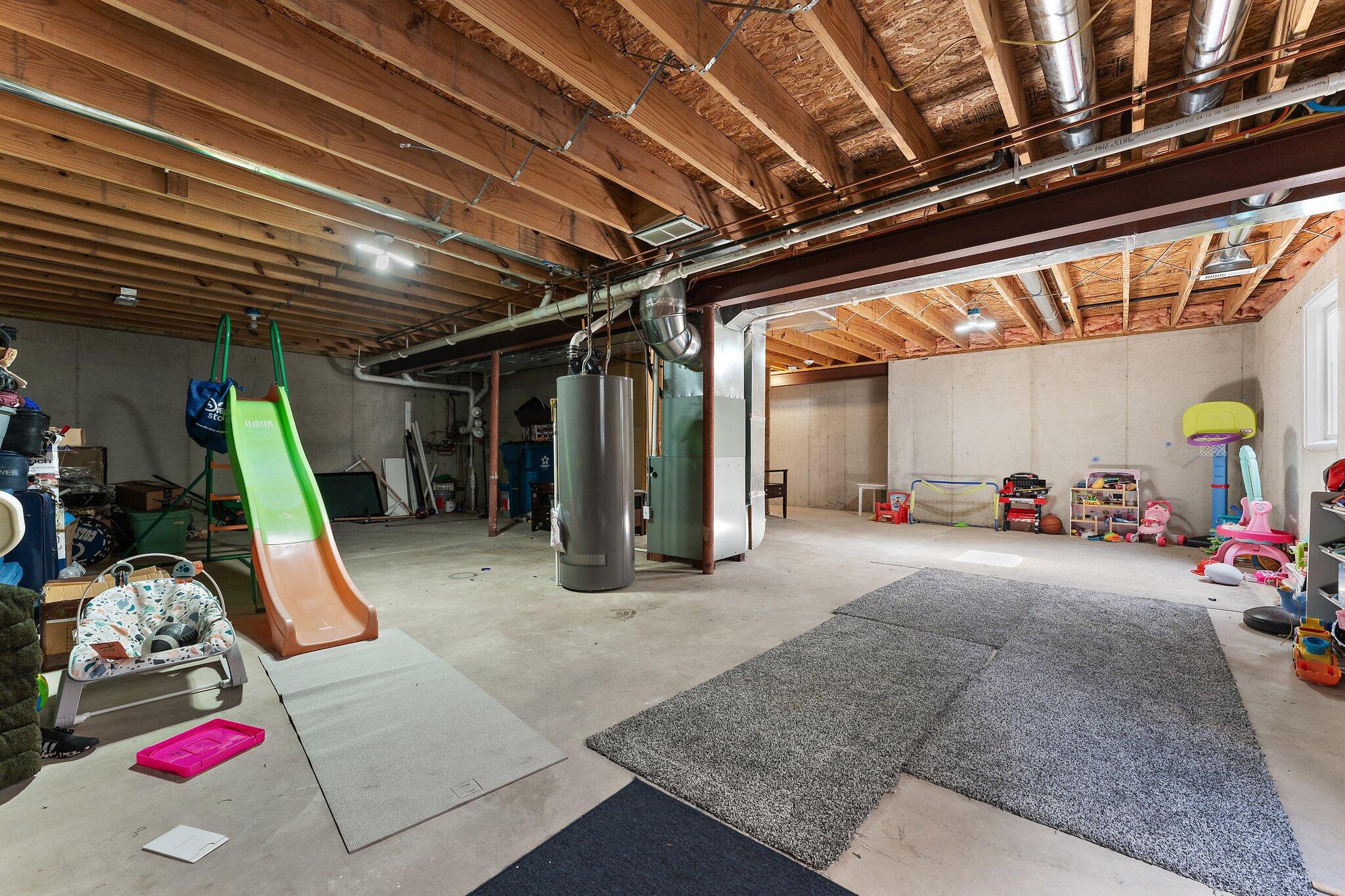 10312 Nelson Street Crown Point, IN 46307 - Photo 27 of 38 2048x1365